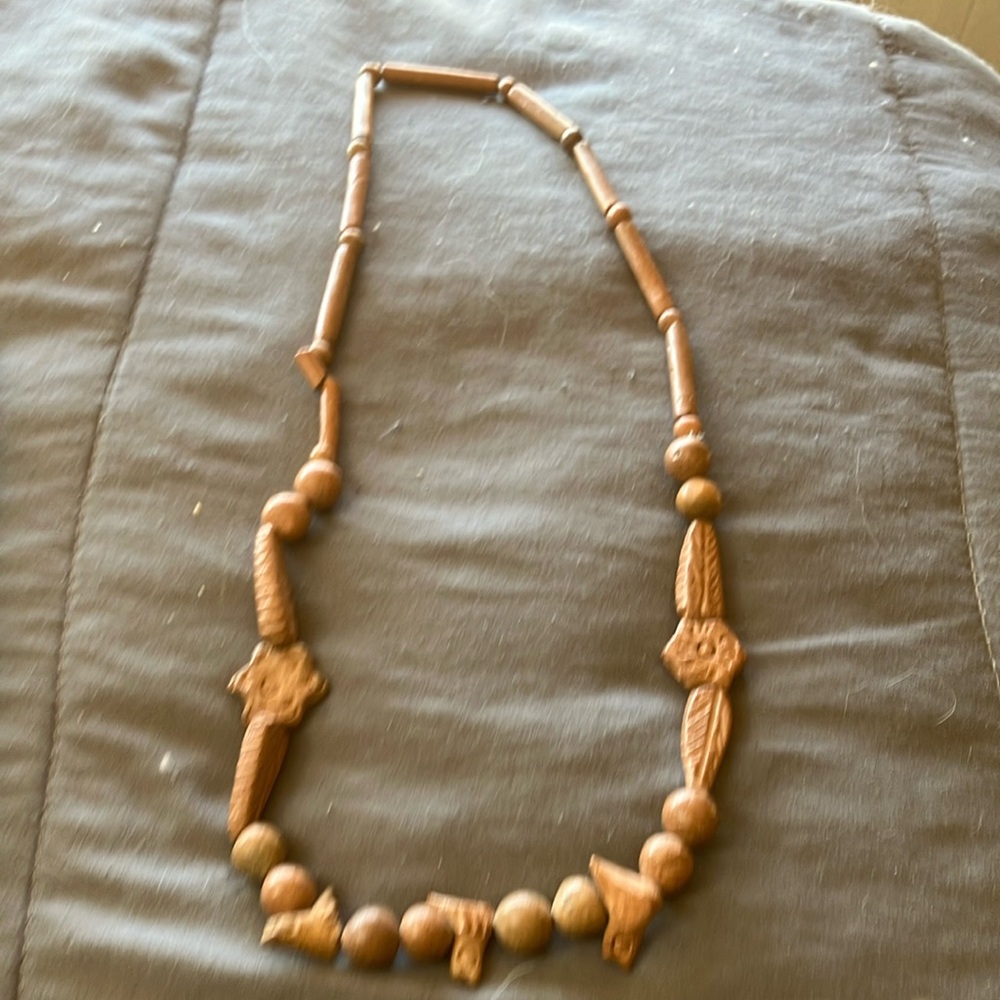 Brown Wooden Bead Necklace with Bohemian Style